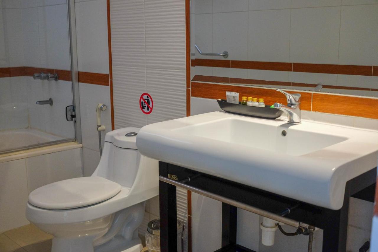 Hotel Senses Equipetrol Санта-Крус-де-ла-Сьерра Экстерьер фото